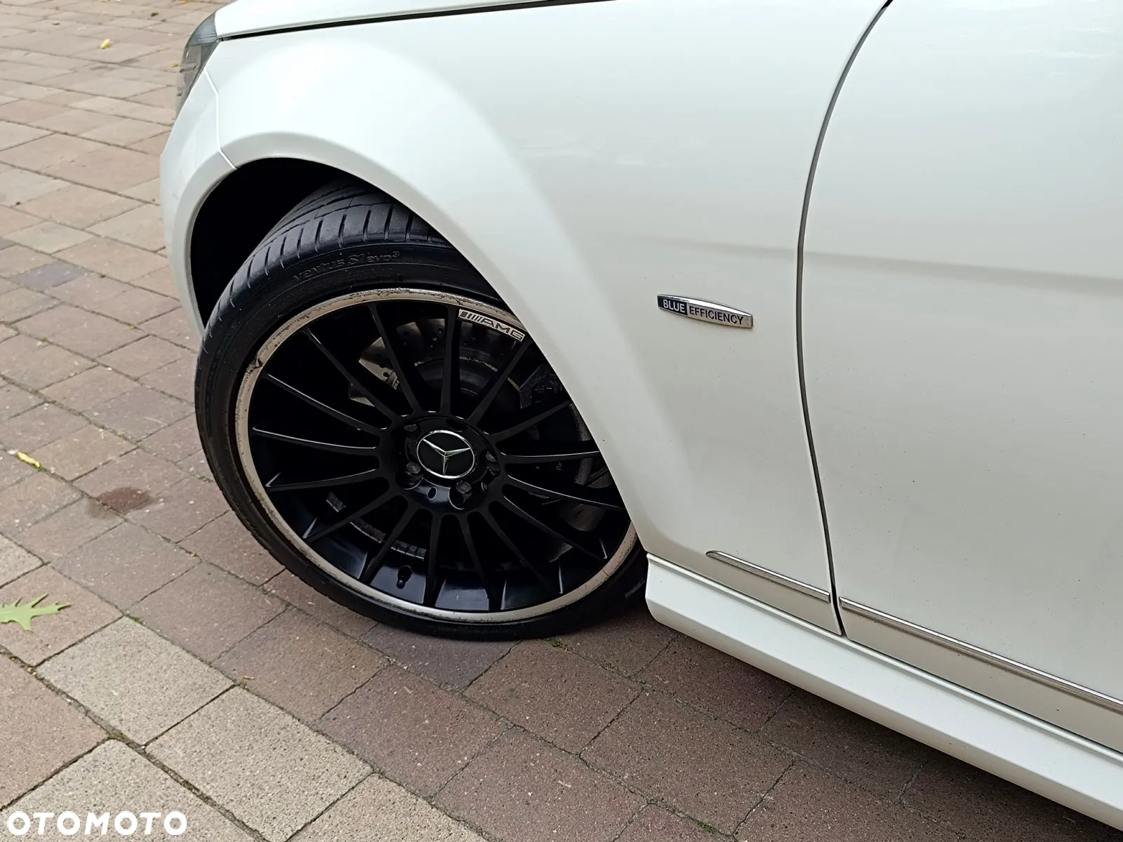 Mercedes-Benz Klasa C 220 (BlueTEC) d BlueEFFICIENCY Edition 7G-TRONIC AMG Line - 21
