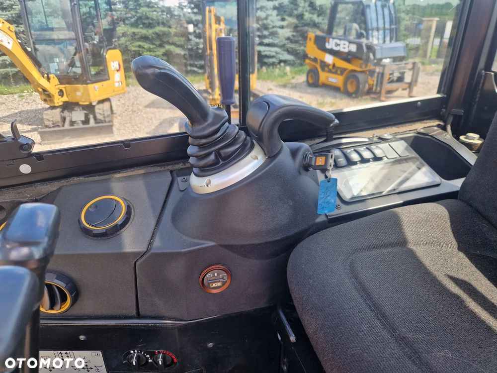 JCB 15 c-1 , 16 c-1 , 8026 cts , 8018, 51 R-1 , 86 C-1 , kubota  , cat - 14