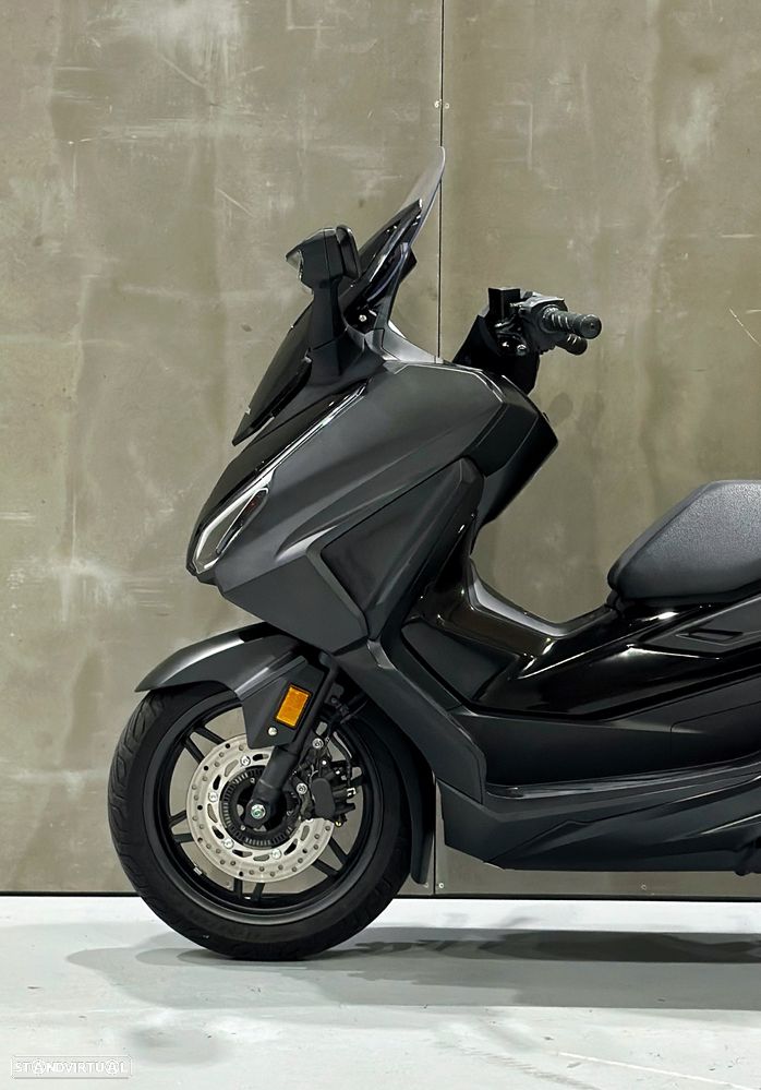 Honda Forza 125 - 3