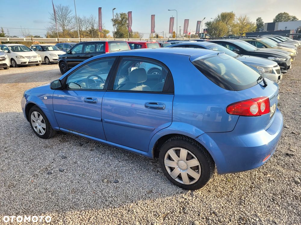 Chevrolet Lacetti 2006 photo 3