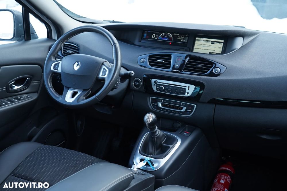 Renault Scenic - 9