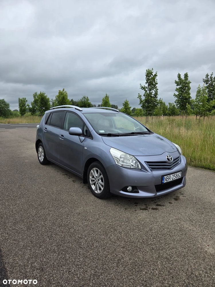 Toyota Verso 2.0 D-4D Sol 7os - 2