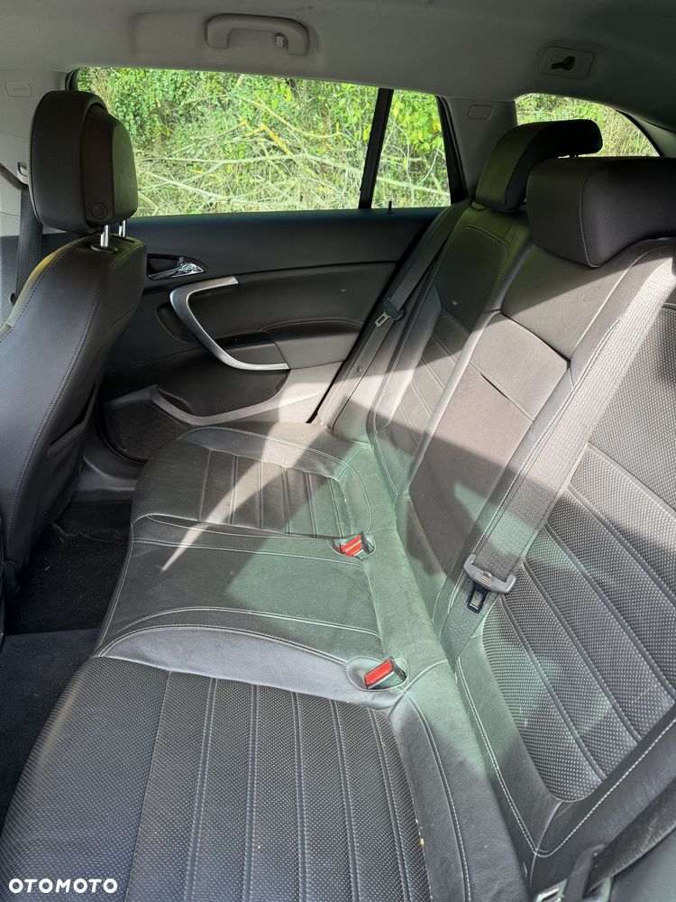 Opel Insignia - 8
