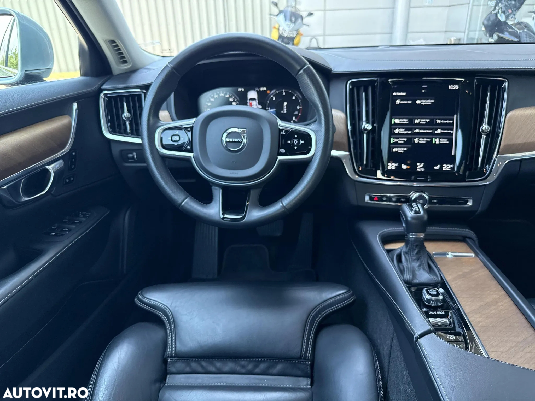 Volvo S90 D4 Inscription - 26