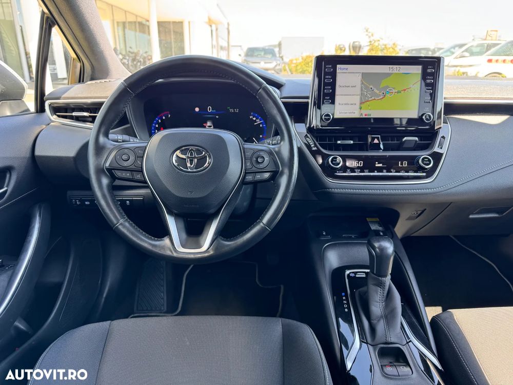 Toyota Corolla 1.8 Business Edition - 14
