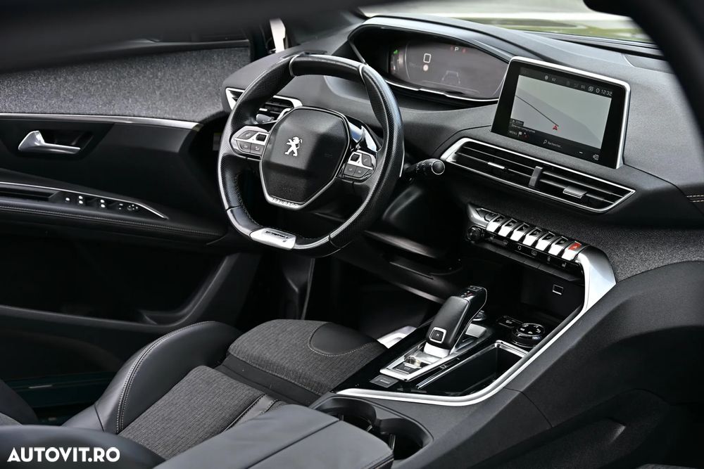 Peugeot 5008 1.5L BlueHDI EAT8 S&S GT - 8
