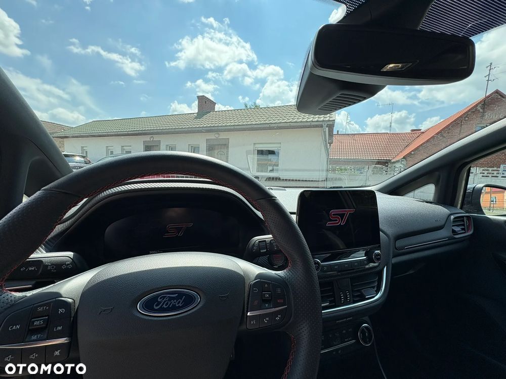 Ford Fiesta - 15