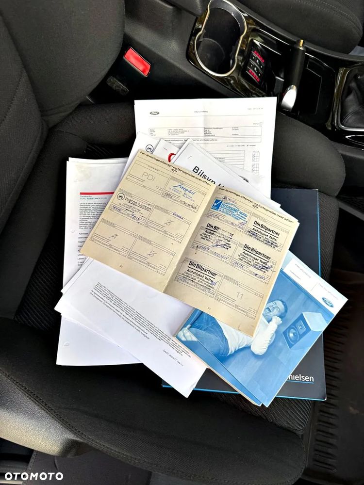 Ford S-Max - 19
