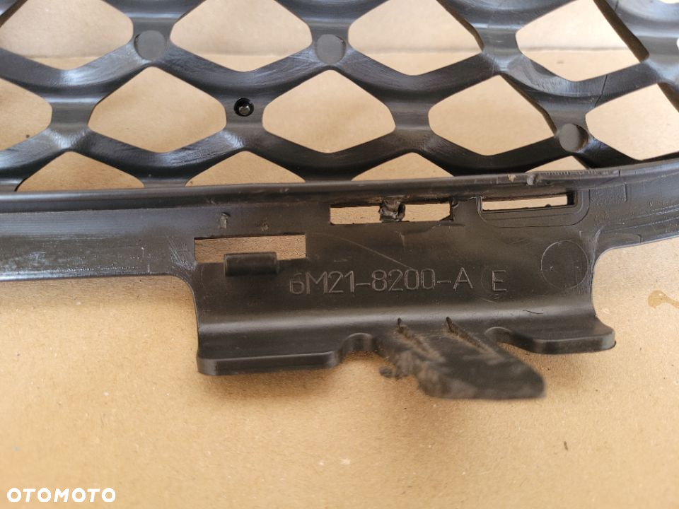 ATRAPA GRILL ATRAPA FORD S-MAX MK1 6M21-8200-A - 7