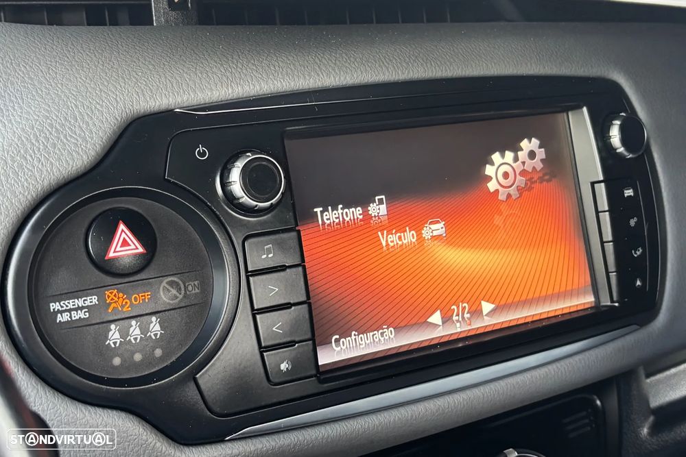 Toyota Yaris 1.4 D-4D Comfort+P.Style - 27