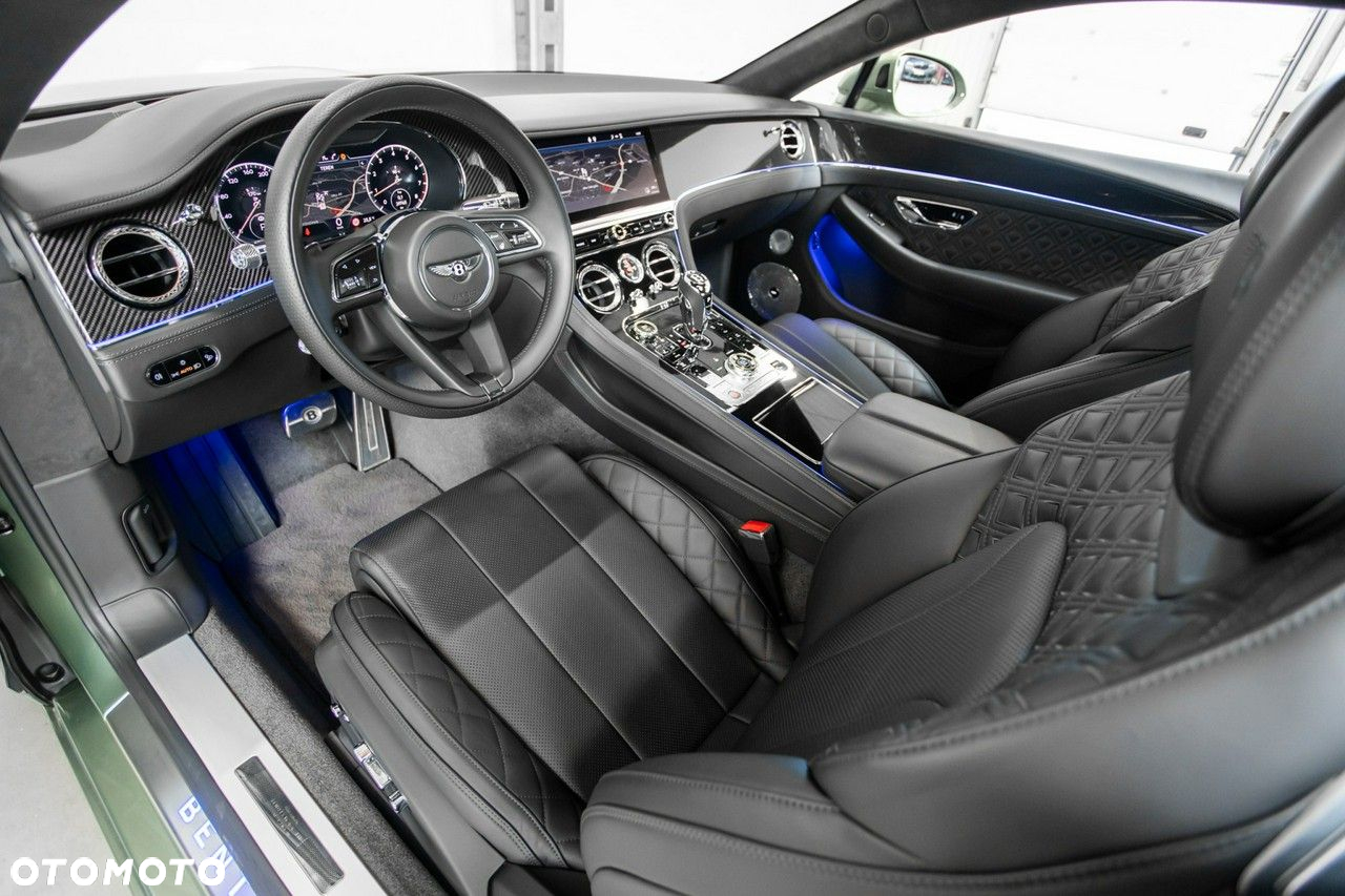 Bentley Continental GT - 24
