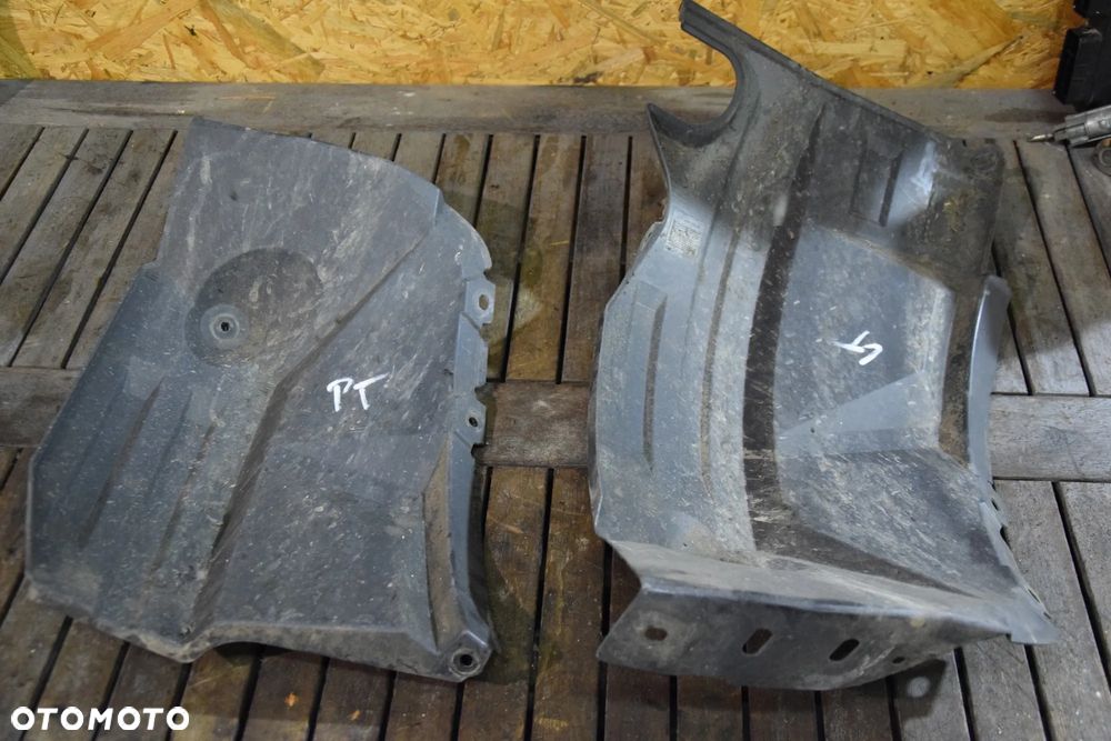 Mitsubishi COLT 6 VI Z30 Nadkole tył tylne lewe prawe - 1
