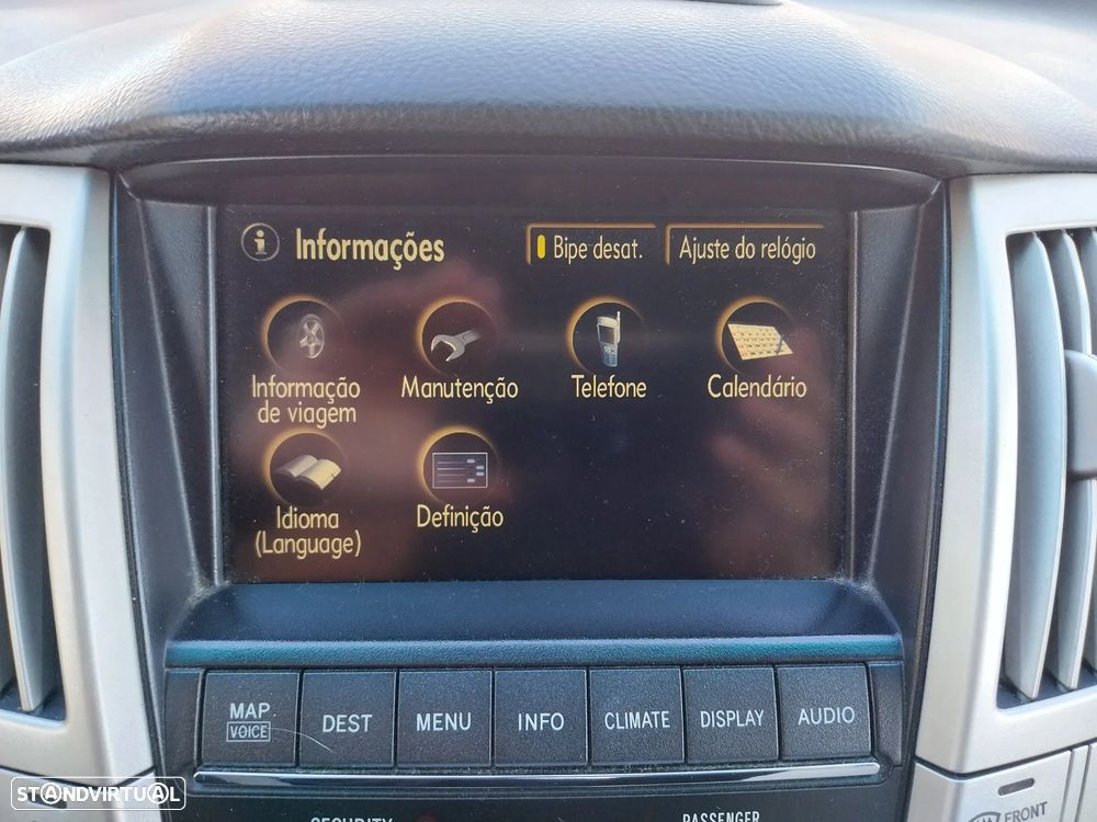 Lexus RX 400h Medium 17 - 19