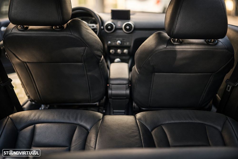 Audi A1 1.6 TDI S-line - 14