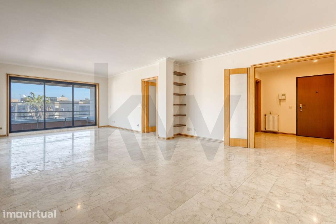 Apartamento T3+1 com Terraço (T4) - V. N. de Gaia  - Metro - Grande imagem: 4/60