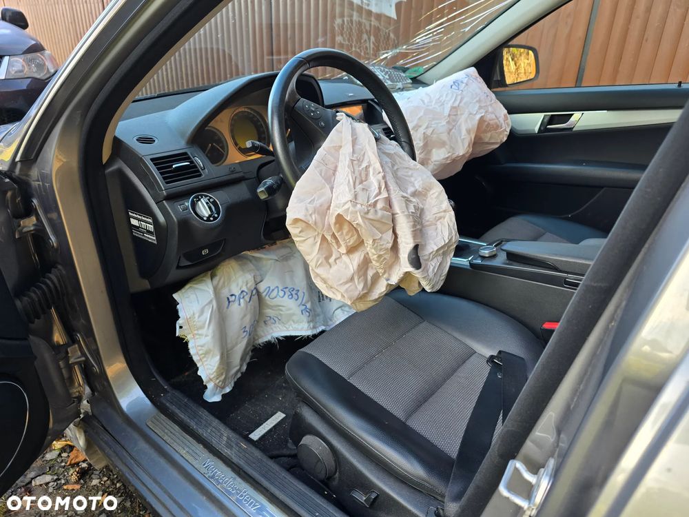 Mercedes-Benz Klasa C 200 Kompressor Avantgarde - 12