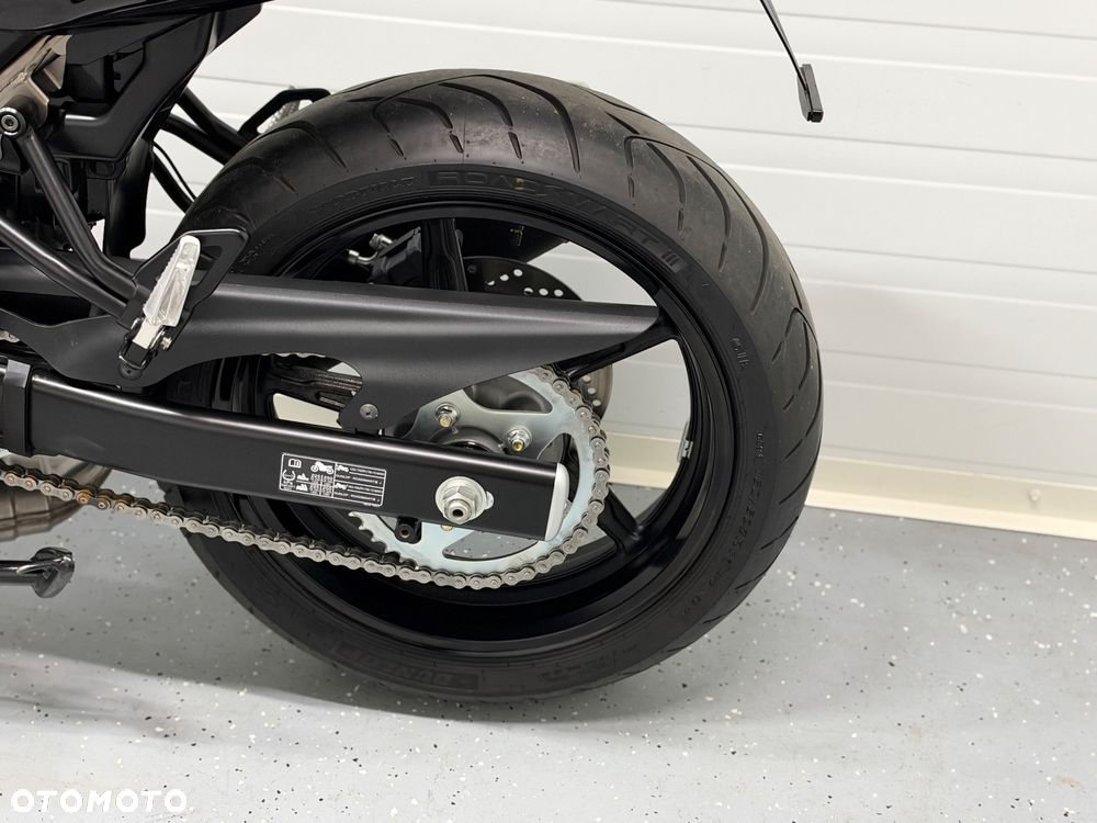 Suzuki SV - 23