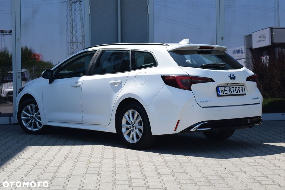 Toyota Corolla 1.8 Hybrid Comfort - 10