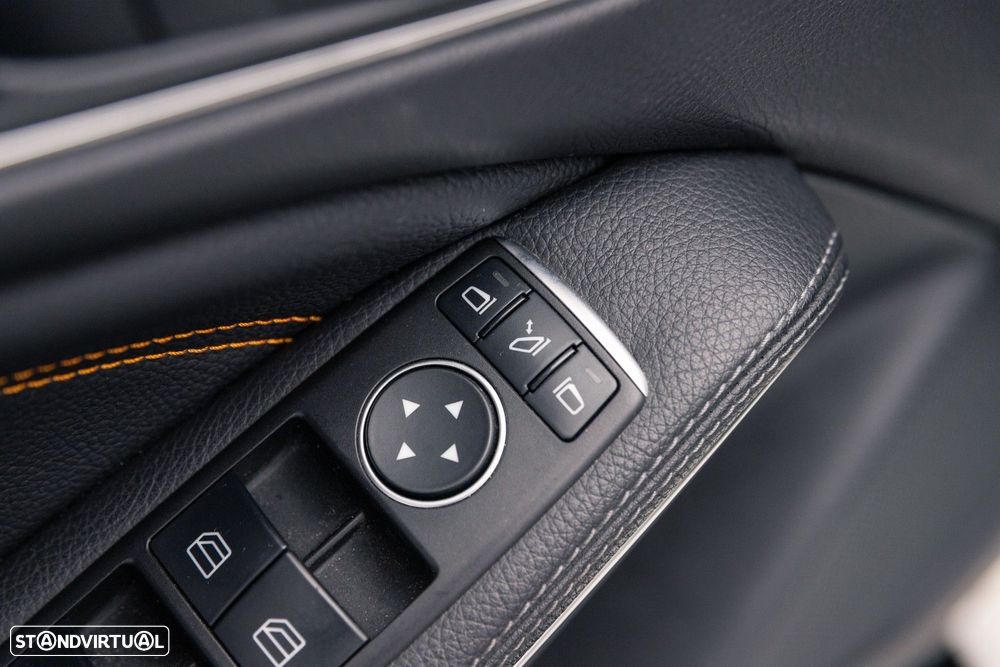 Mercedes-Benz CLA 200 (CDI) d Orange Art Edition - 40