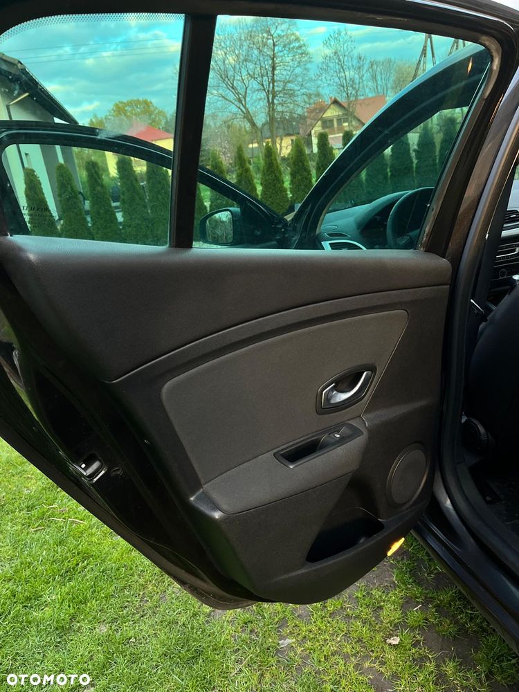 Renault Megane 1.6 16V Dynamique - 15