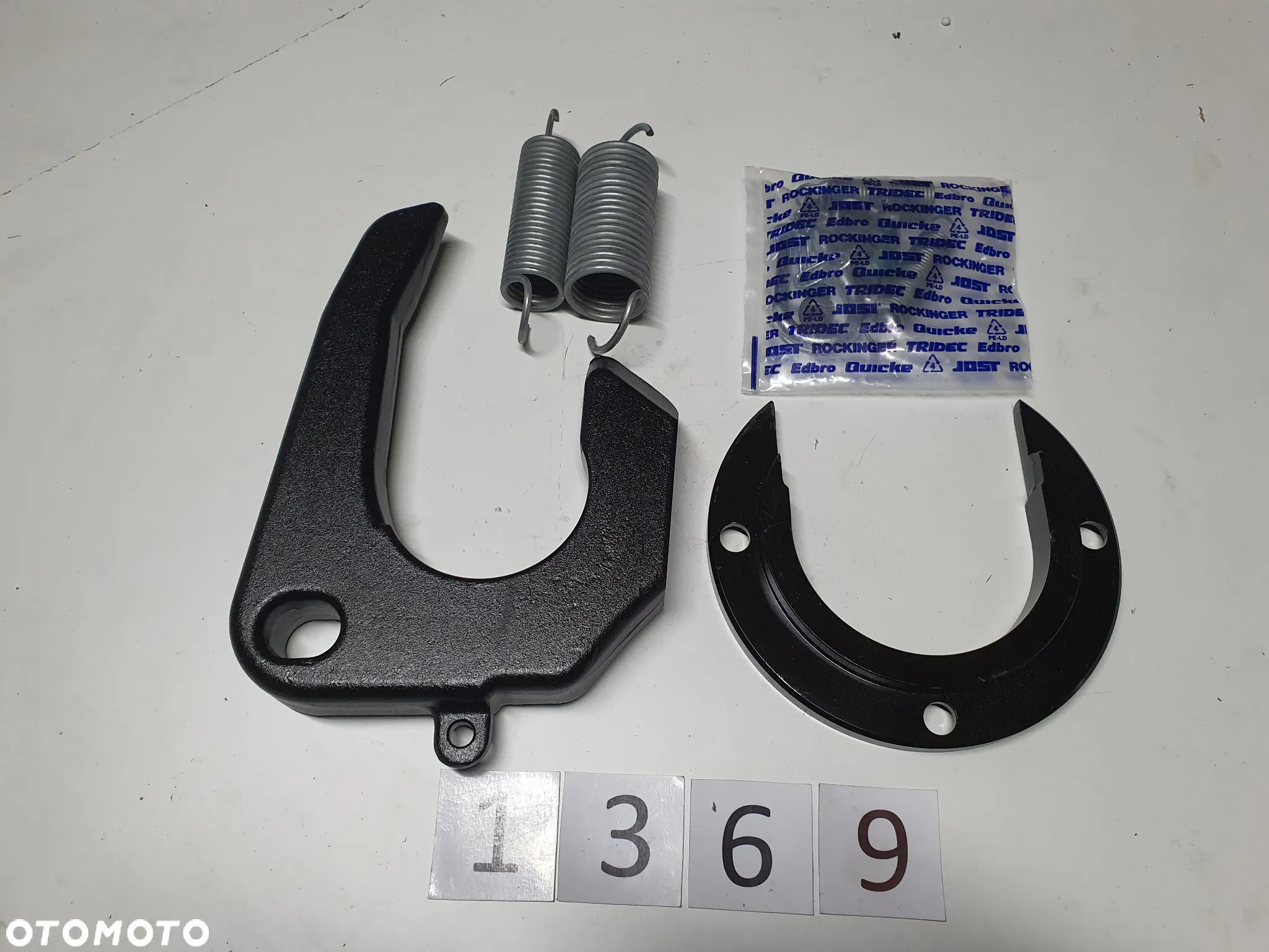 Zestaw naprawczy siodła Jost (podkowa sprężyna sworzeń szczęka) JSK 38 C/G, SK242176 - 2