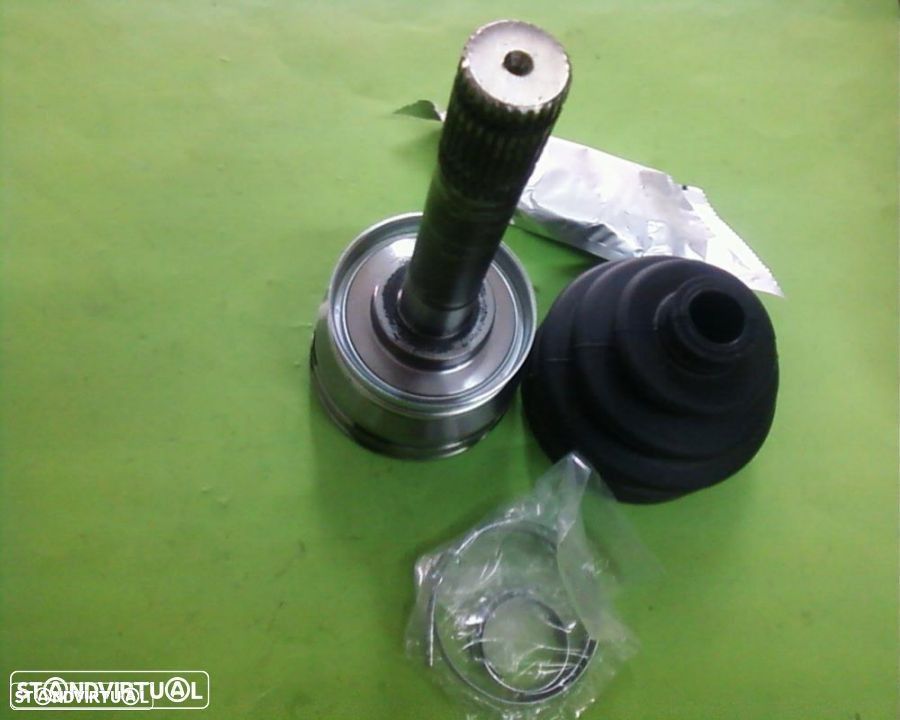 ponta da transmissão Nissan D21 1986-1997(NOVA) - 1