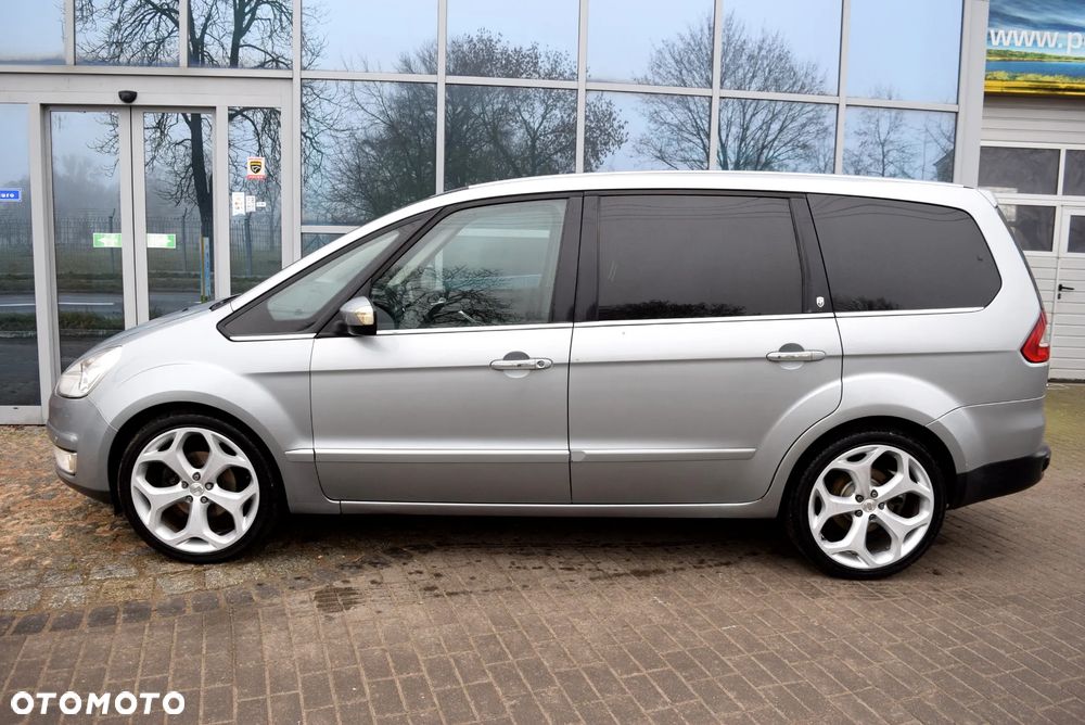 Ford Galaxy 2.0 TDCi Ghia - 13