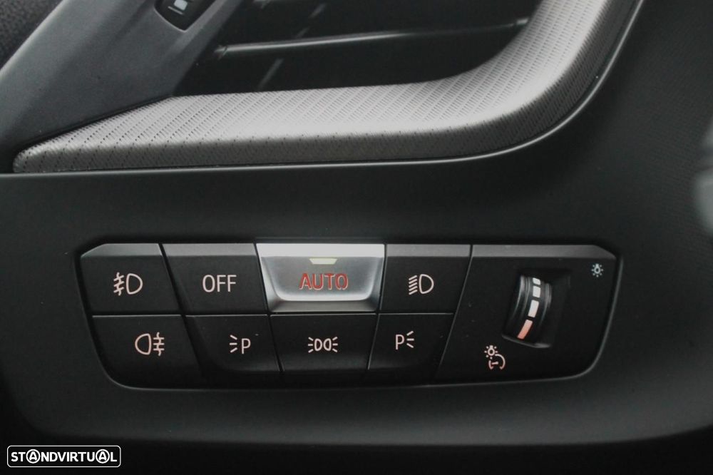 BMW 216 Gran Coupé d Pack Desportivo M - 32