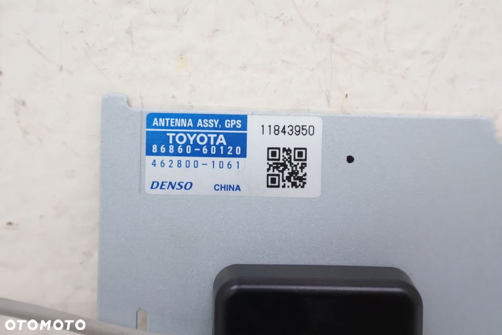 TOYOTA LAND CRUISER 200 08-11 ANTENA 86860-60120, 462800-1061 - 2