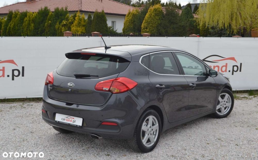 Kia Ceed 1.6 GDI DCT Platinum Edition - 14