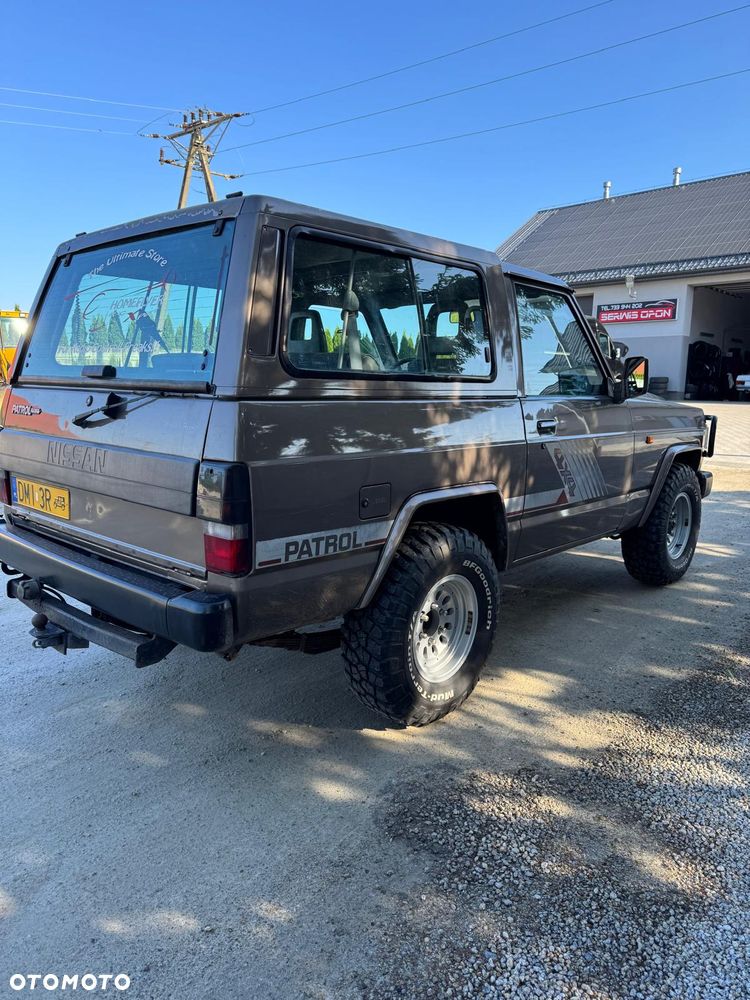 Nissan Patrol 3.3 - 4