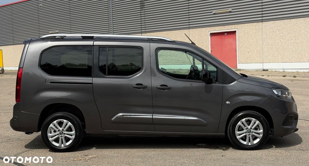 Toyota Proace City Verso Long 1.2 D-4T Business - 12