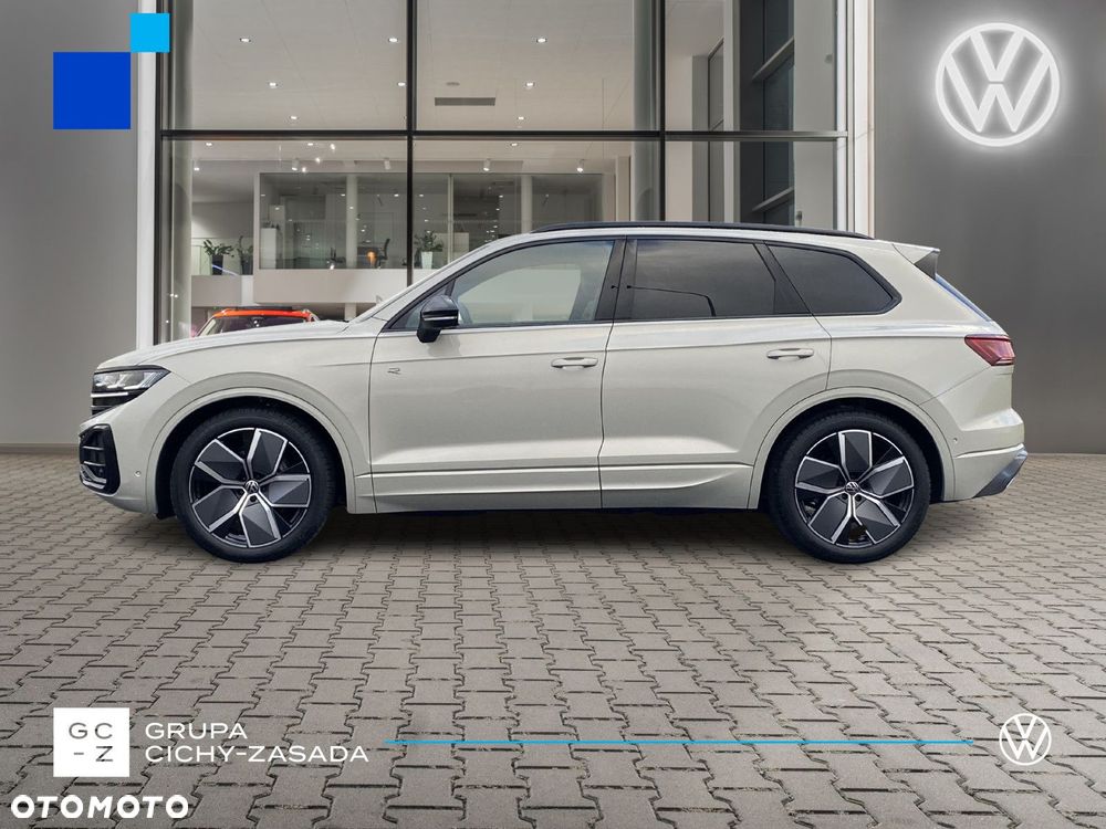Volkswagen Touareg - 2