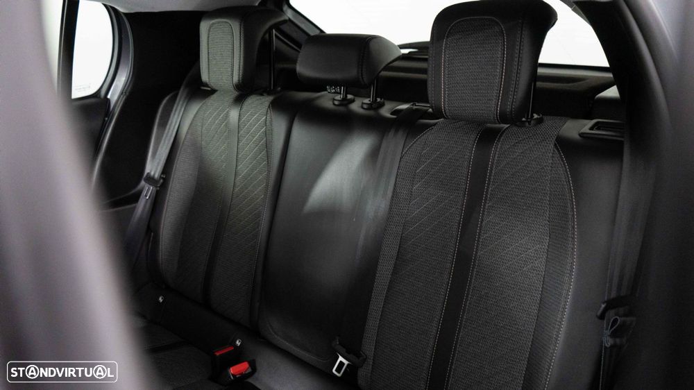 Peugeot 208 1.2 PureTech Allure Pack - 19