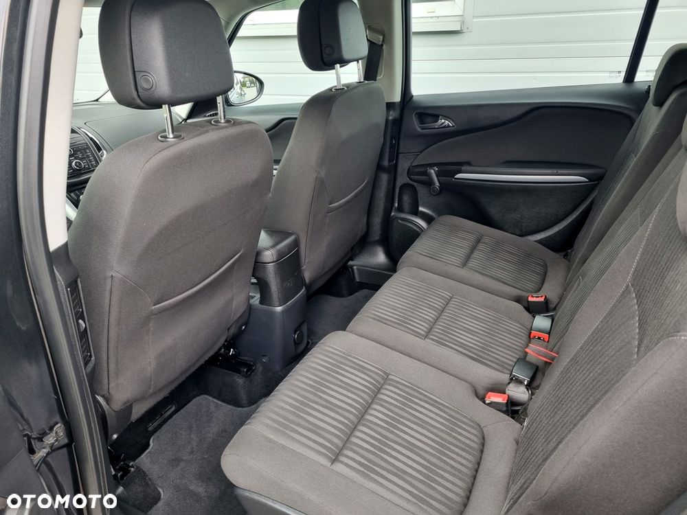 Opel Zafira 2.0 CDTI Enjoy - 24