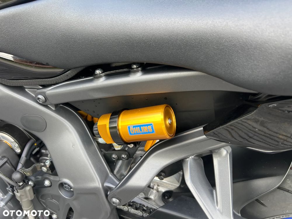 Yamaha MT - 19