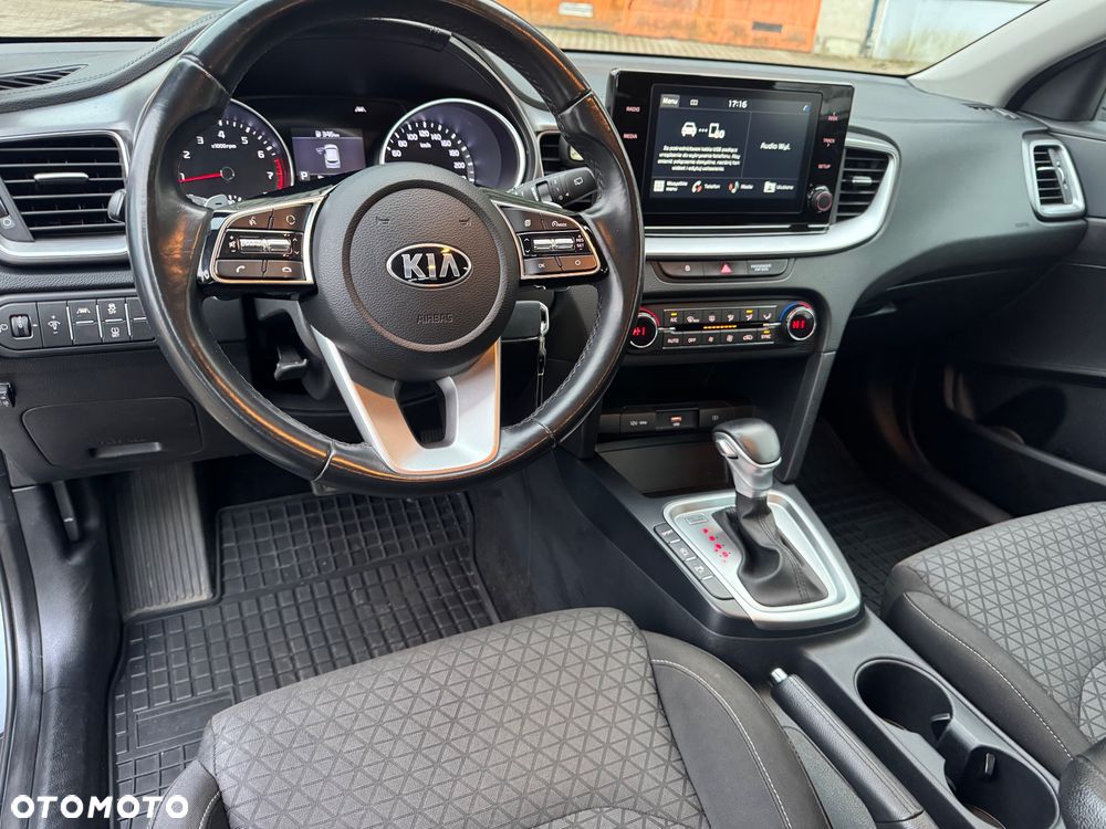 Kia Ceed 1.4 T-GDI GT-Line DCT - 10