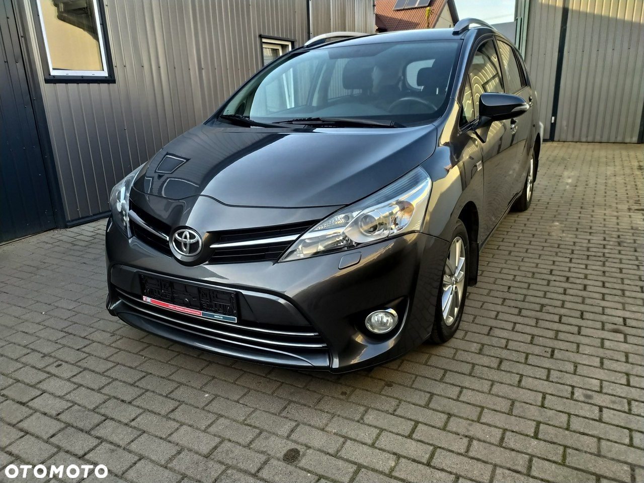 Toyota Verso 1.8 Premium 7os MS - 2