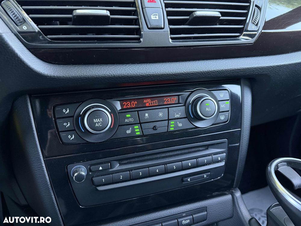 BMW X1 sDrive20d xLine - 20