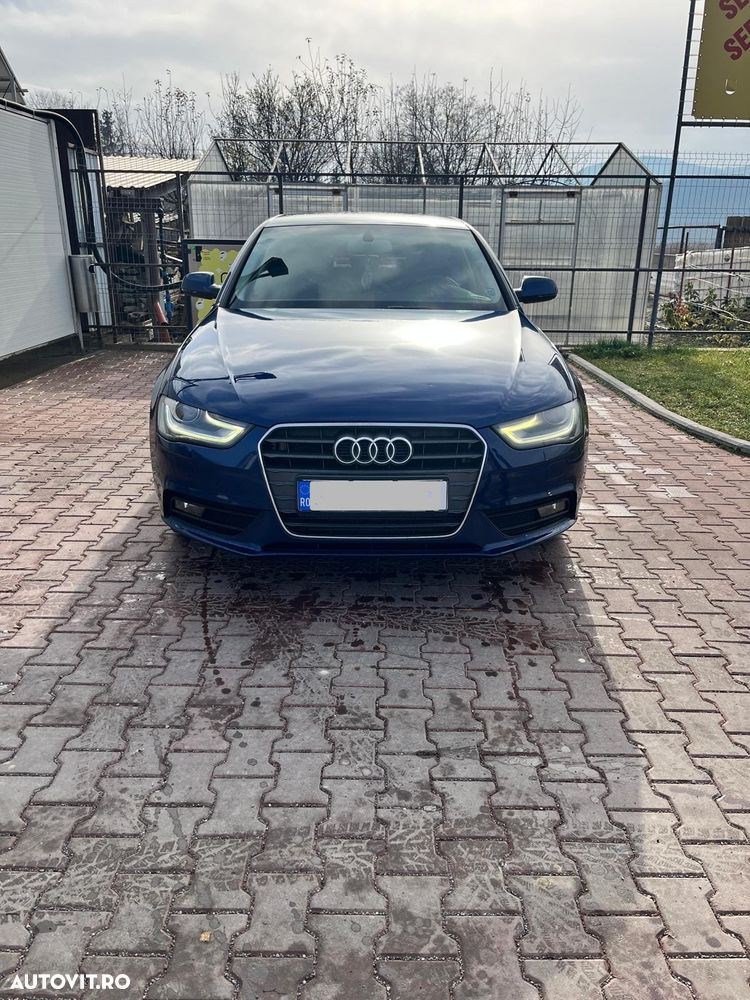 Audi A4 - 1