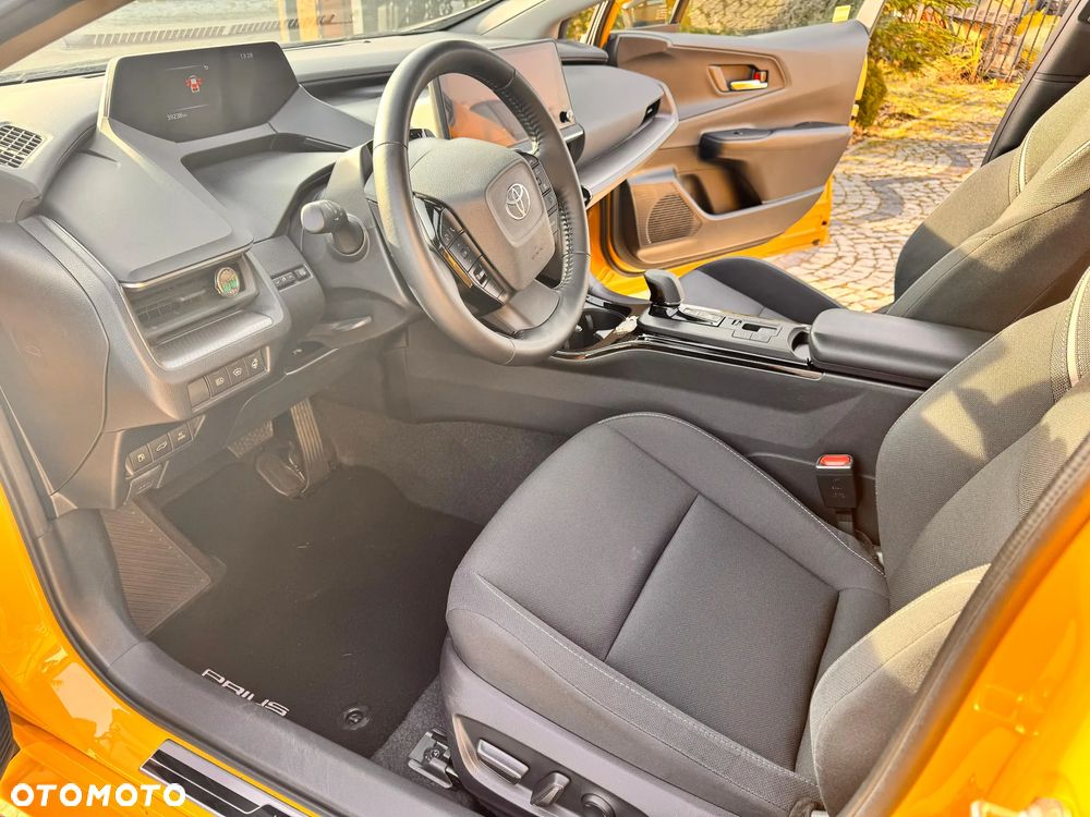 Toyota Prius 2.0 Hybrid Prestige - 14