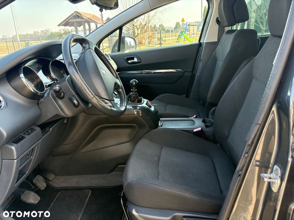 Peugeot 5008 HDI FAP 110 Premium - 9
