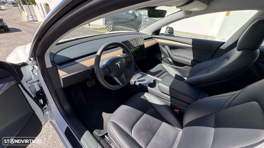 Tesla Model 3 Tração Traseira - 19