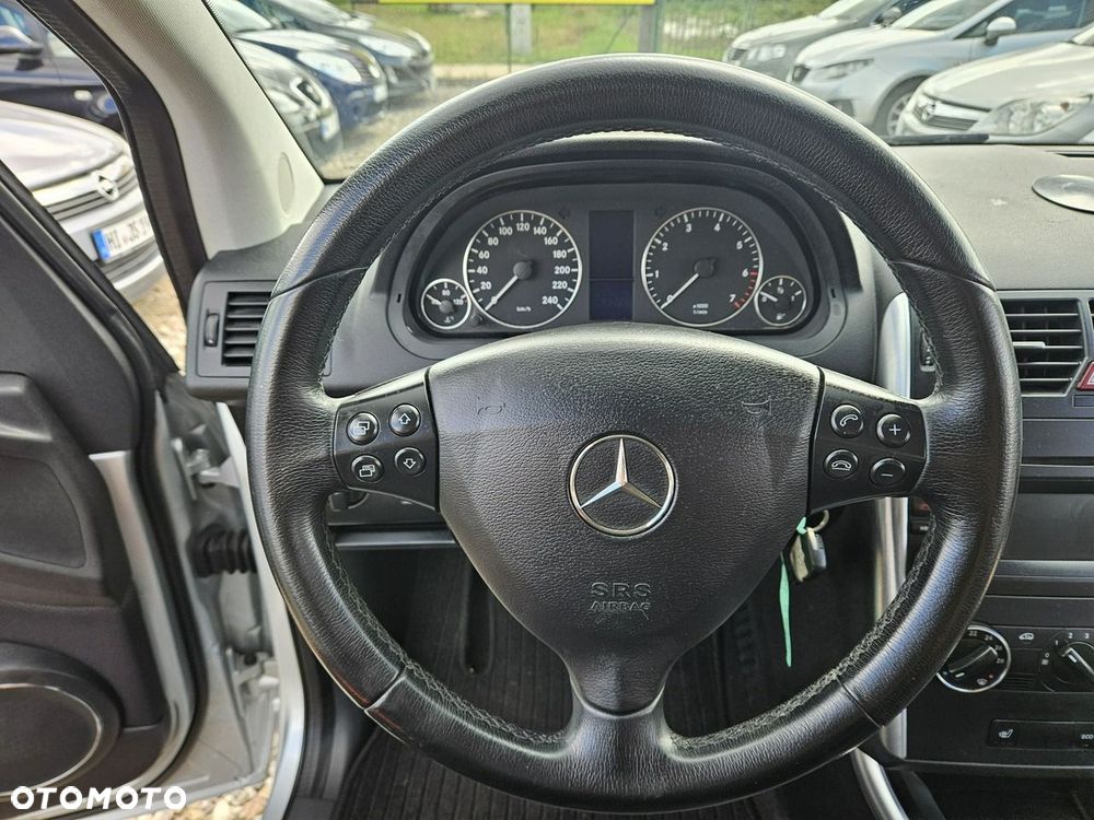 Mercedes-Benz Klasa A 160 BlueEfficiency - 15