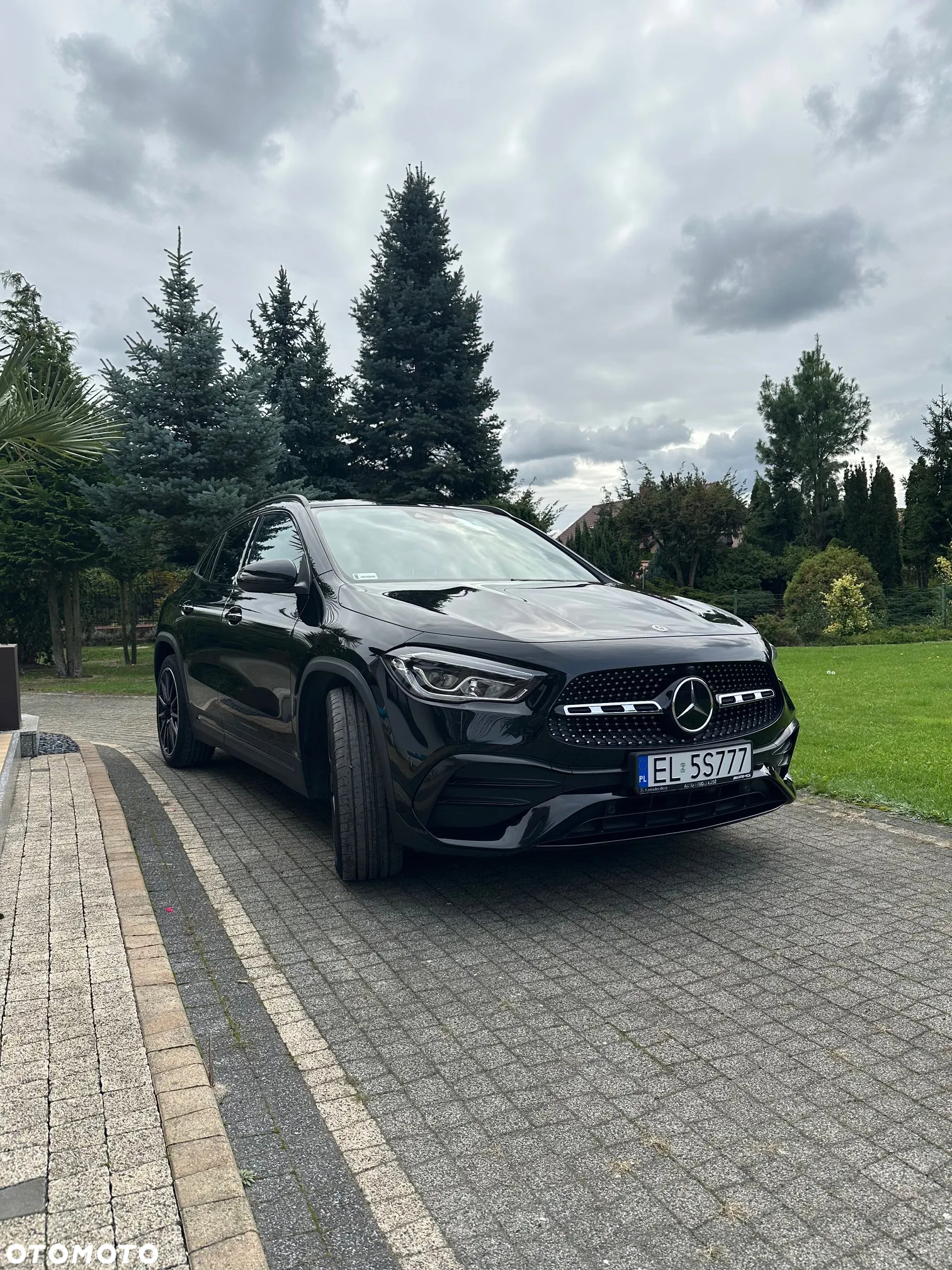 Mercedes-Benz GLA 200 d 4-Matic AMG Line - 9