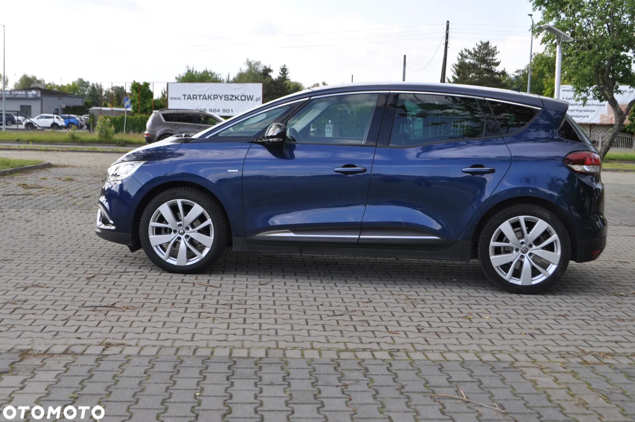 Renault Scenic TCe 140 GPF LIMITED - 13
