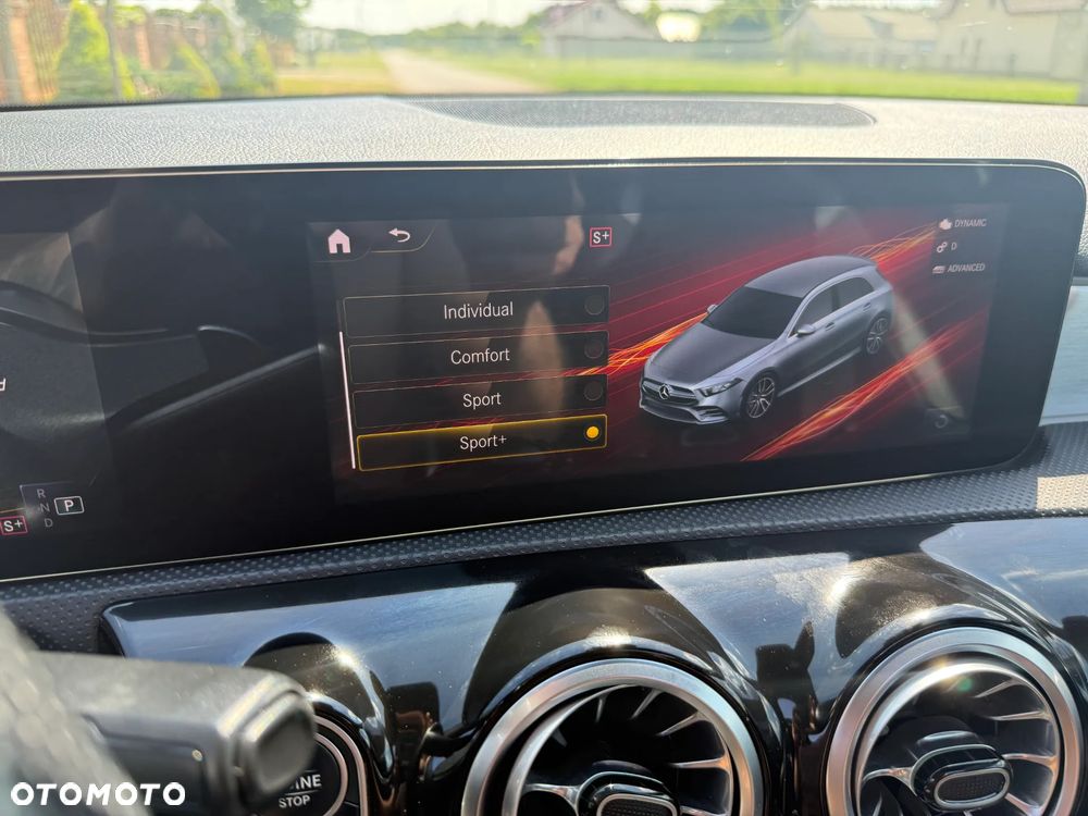 Mercedes-Benz Klasa A 35 AMG 4-Matic 7G-DCT - 14