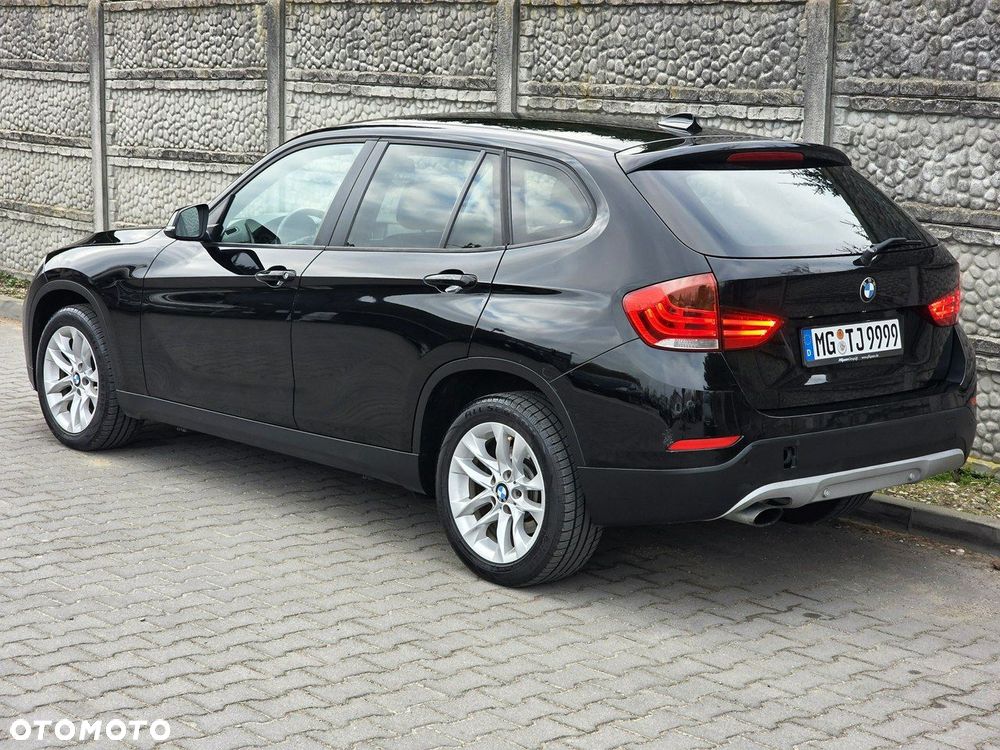 BMW X1 sDrive16d xLine - 6