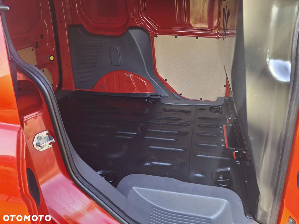 Ford TRANSIT CONNECT TREND - 14