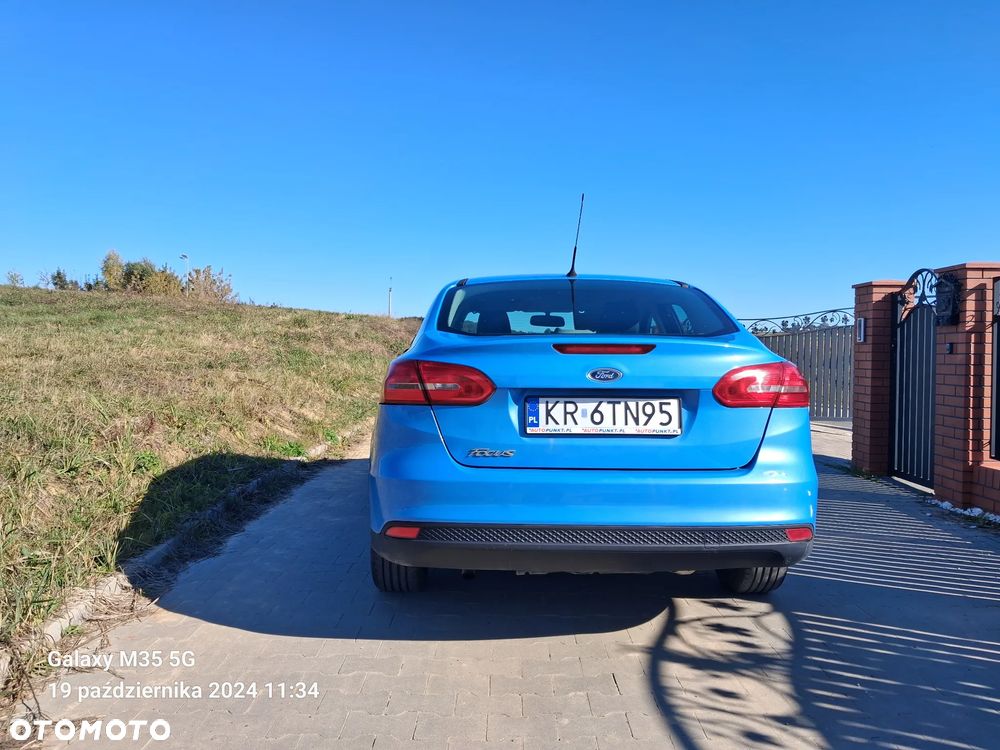 Ford Focus 1.6 Trend - 10